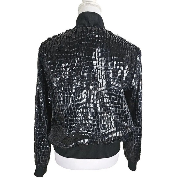 Peter Nygard ~Woman Size 8~ Black Shimmering Zip-Up Bomber Jacket Fully Lined. - Picture 9 of 12